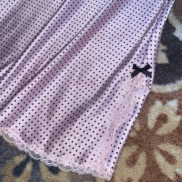 Victoria’s Secret Lace Polka Dot Babydoll - Picture 8 of 16